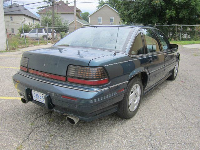 Pontiac Grand Prix 1994 photo 2