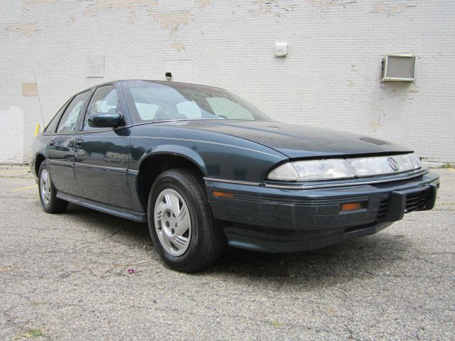 Pontiac Grand Prix 1994 photo 4