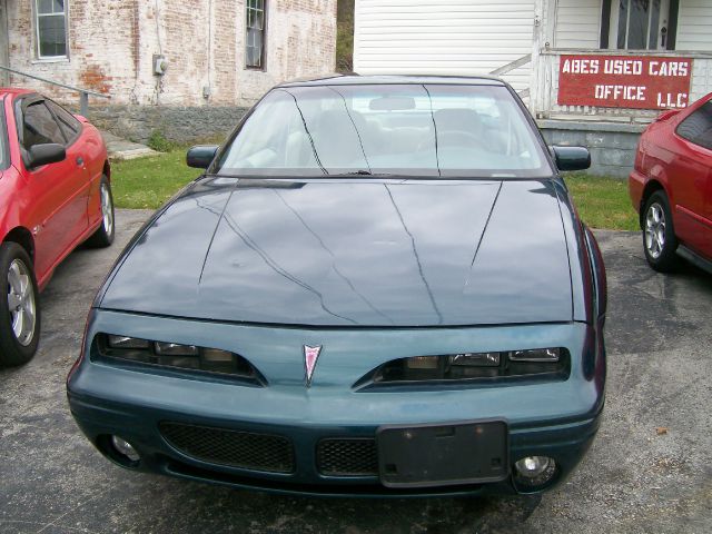 Pontiac Grand Prix 1995 photo 2