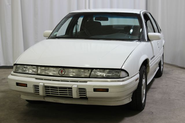 Pontiac Grand Prix 1995 photo 2