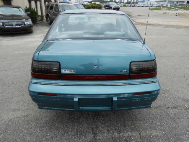 Pontiac Grand Prix 1995 photo 1