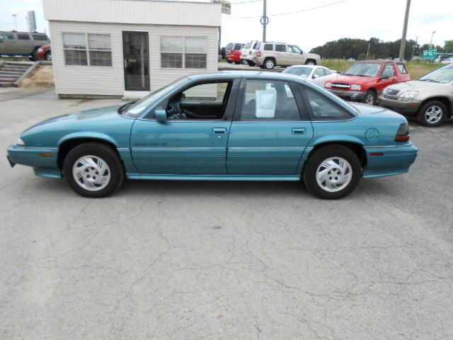 Pontiac Grand Prix 1995 photo 3