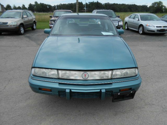 Pontiac Grand Prix 1995 photo 4