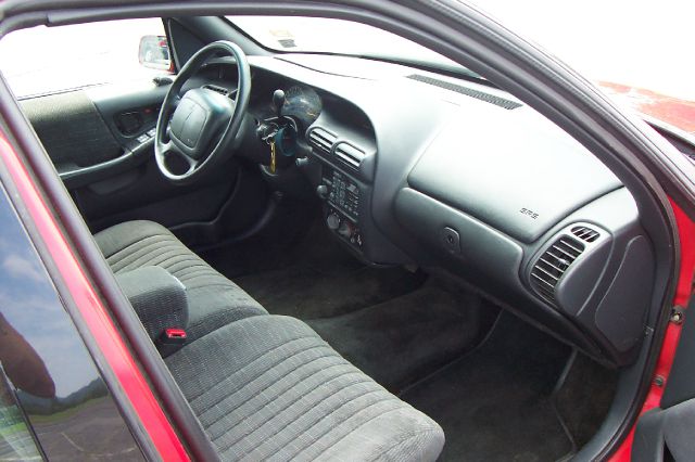 Pontiac Grand Prix 1996 photo 2