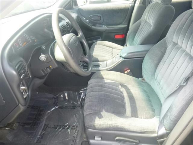 Pontiac Grand Prix Unknown Sedan