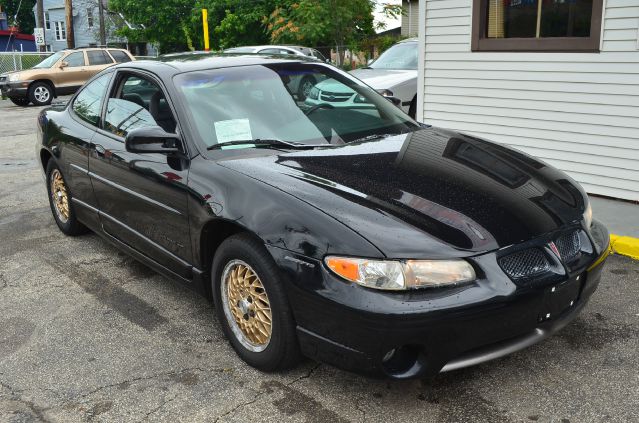 Pontiac Grand Prix 1997 photo 4