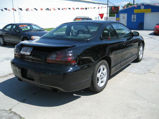 Pontiac Grand Prix Sportback LS Coupe