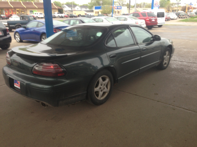 Pontiac Grand Prix 1998 photo 2