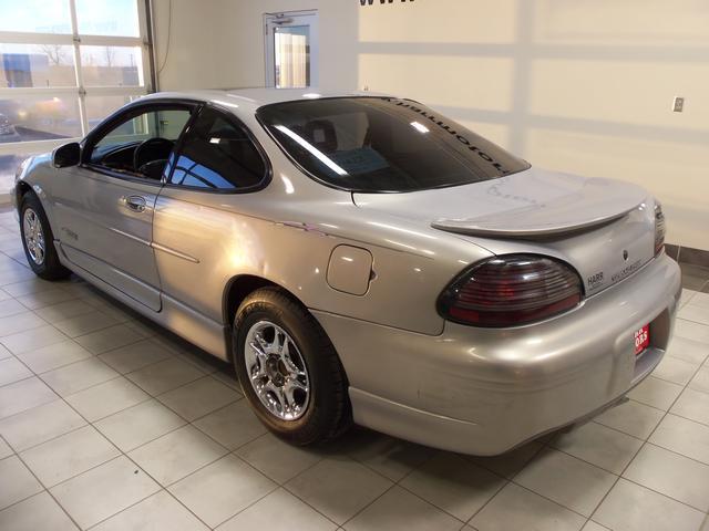 Pontiac Grand Prix 1998 photo 1