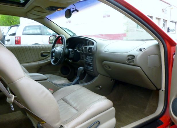Pontiac Grand Prix 1998 photo 1