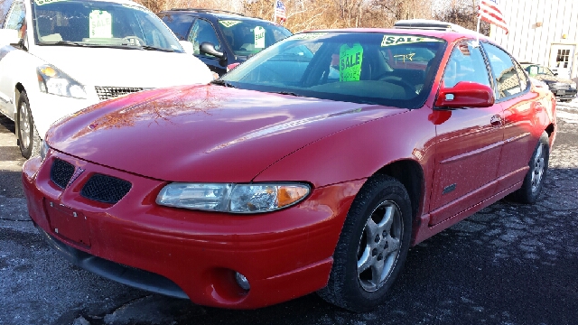 Pontiac Grand Prix 1998 photo 1