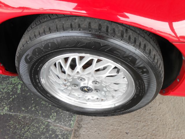 Pontiac Grand Prix 1999 photo 1