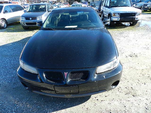 Pontiac Grand Prix 4dr Quad Cab WB 4WD SLT Sedan