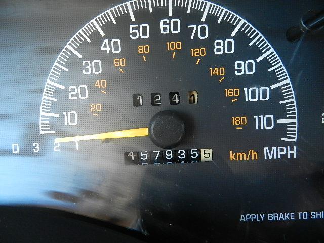 Pontiac Grand Prix 1999 photo 12