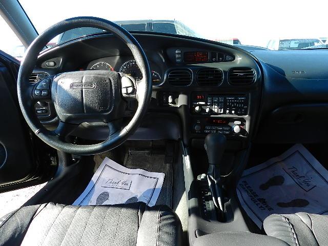 Pontiac Grand Prix 1999 photo 14