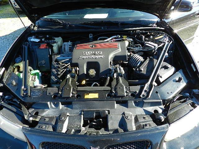 Pontiac Grand Prix 1999 photo 2