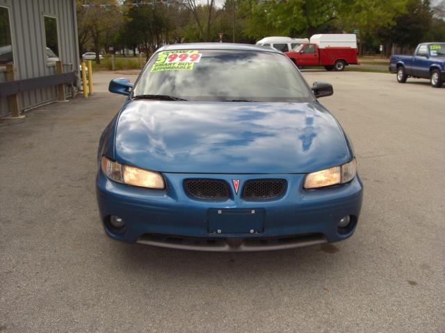Pontiac Grand Prix 1999 photo 1
