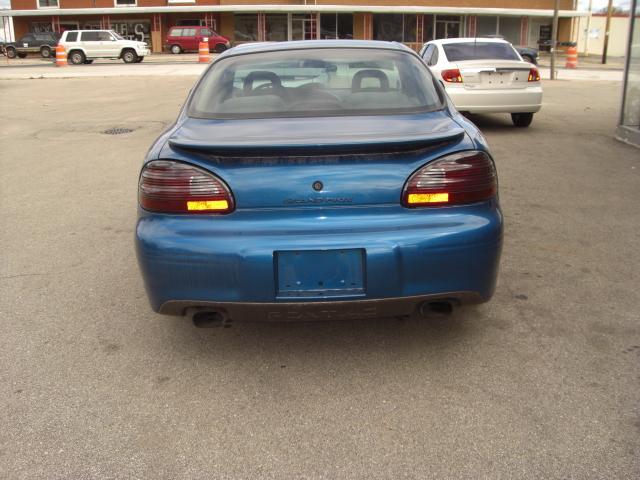 Pontiac Grand Prix 1999 photo 3