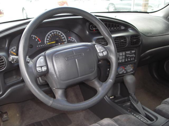 Pontiac Grand Prix 1999 photo 5