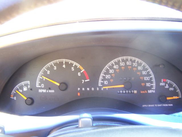 Pontiac Grand Prix 1999 photo 1