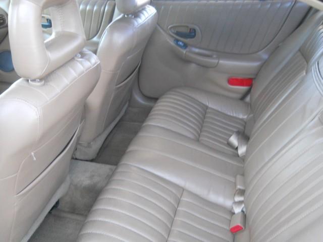 Pontiac Grand Prix 1999 photo 4