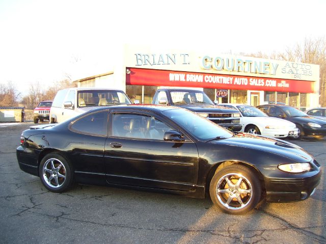 Pontiac Grand Prix 1999 photo 1