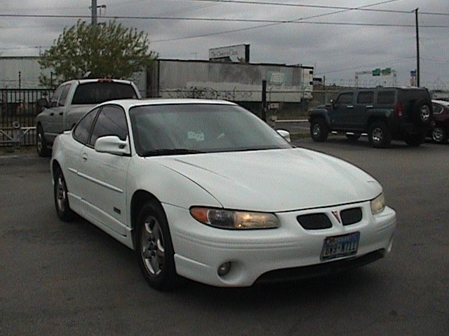 Pontiac Grand Prix 1999 photo 5