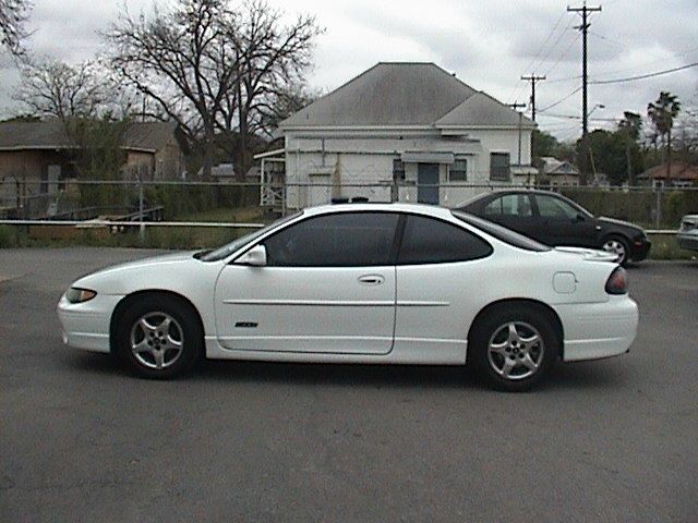 Pontiac Grand Prix 1999 photo 7