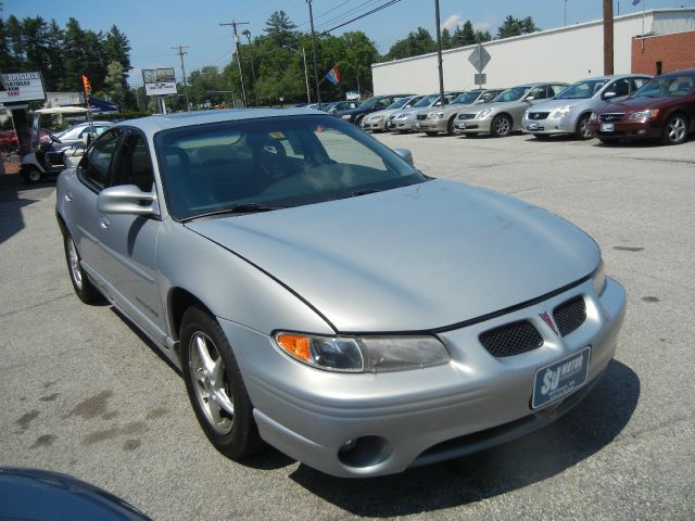Pontiac Grand Prix 2000 photo 17