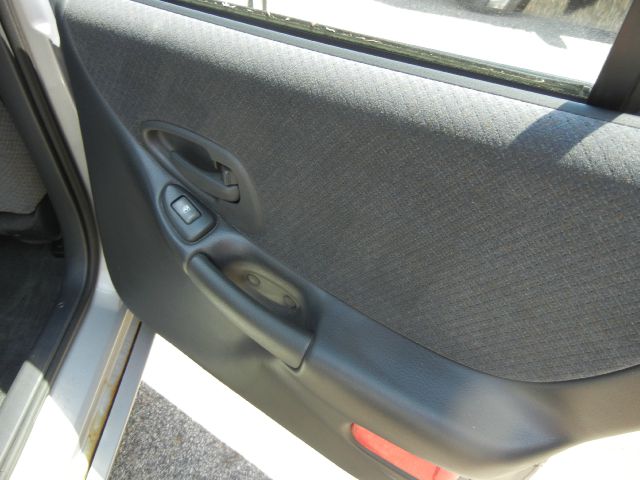 Pontiac Grand Prix 2000 photo 24