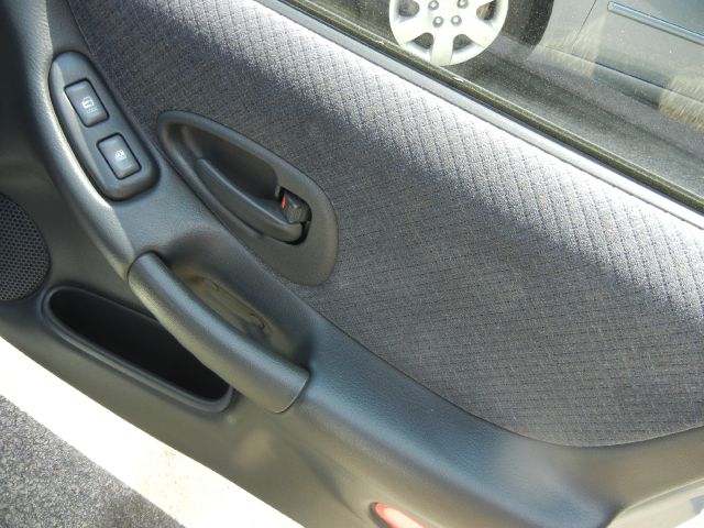 Pontiac Grand Prix 2000 photo 5