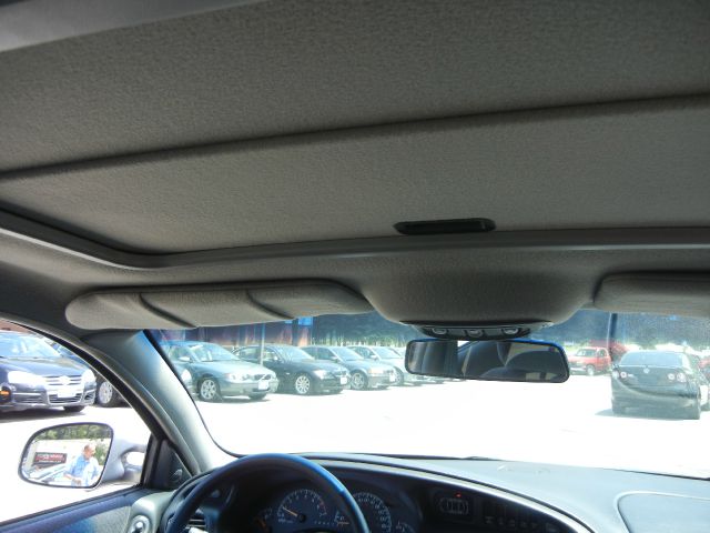 Pontiac Grand Prix 2000 photo 8