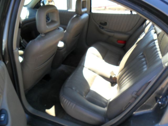 Pontiac Grand Prix 2000 photo 3