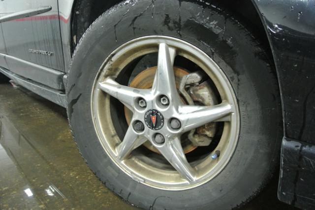 Pontiac Grand Prix Passion Sedan