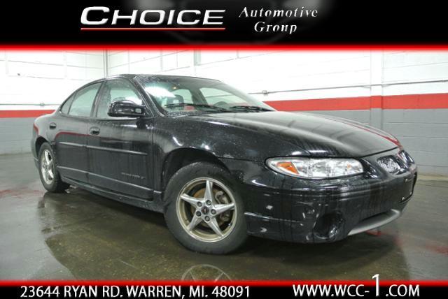 Pontiac Grand Prix 2000 photo 2