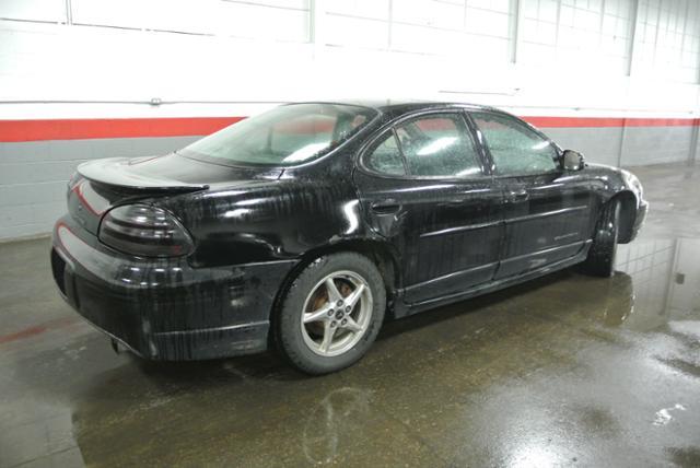Pontiac Grand Prix 2000 photo 4