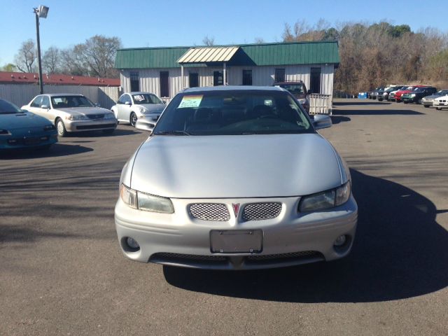 Pontiac Grand Prix 335xi Coupe AWD Coupe