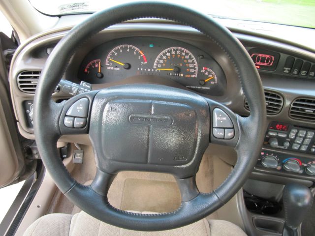 Pontiac Grand Prix 2000 photo 5