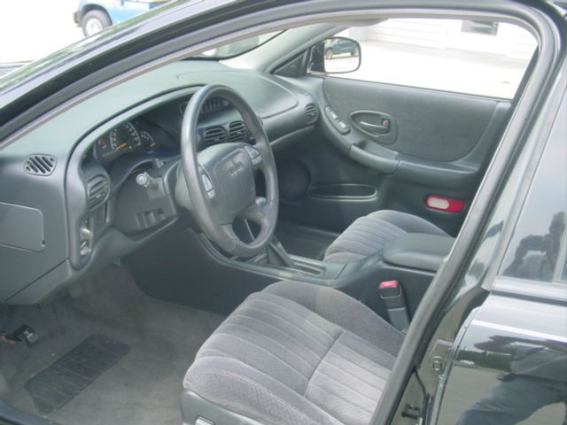 Pontiac Grand Prix XUV SLE 4WD Sedan