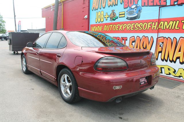 Pontiac Grand Prix 2000 photo 11