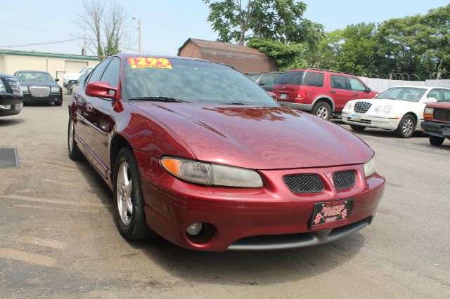 Pontiac Grand Prix 2000 photo 4