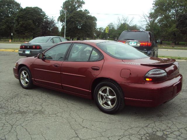 Pontiac Grand Prix 2001 photo 3