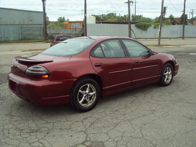 Pontiac Grand Prix 2001 photo 4