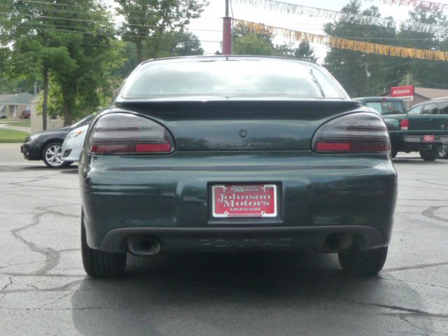 Pontiac Grand Prix 2001 photo 4