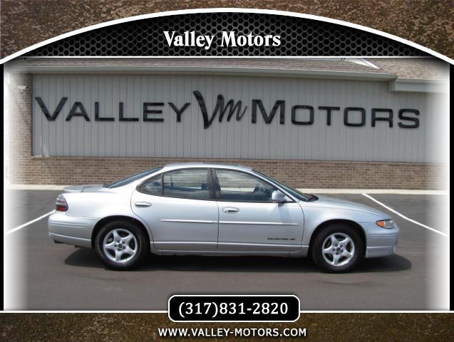Pontiac Grand Prix Sport -5 Speed-stick-4x4 Sedan