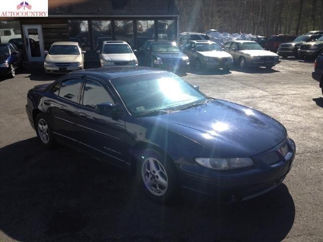 Pontiac Grand Prix 2001 photo 2