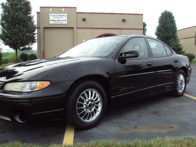 Pontiac Grand Prix 2001 photo 3