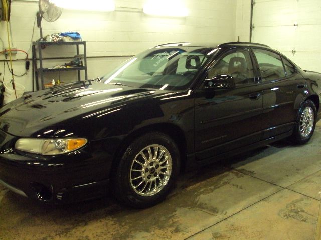 Pontiac Grand Prix 2001 photo 4