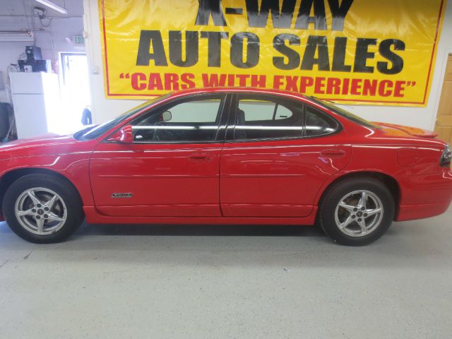 Pontiac Grand Prix 4dr Quad Cab WB 4WD SLT Sedan