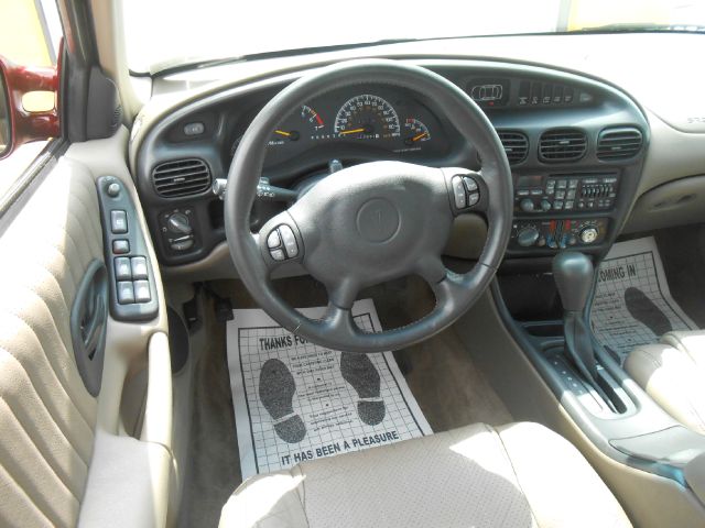 Pontiac Grand Prix 2001 photo 10